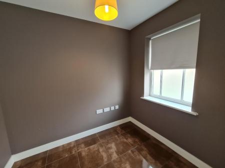 House Merriall Close in Ebbsfleet Garden City