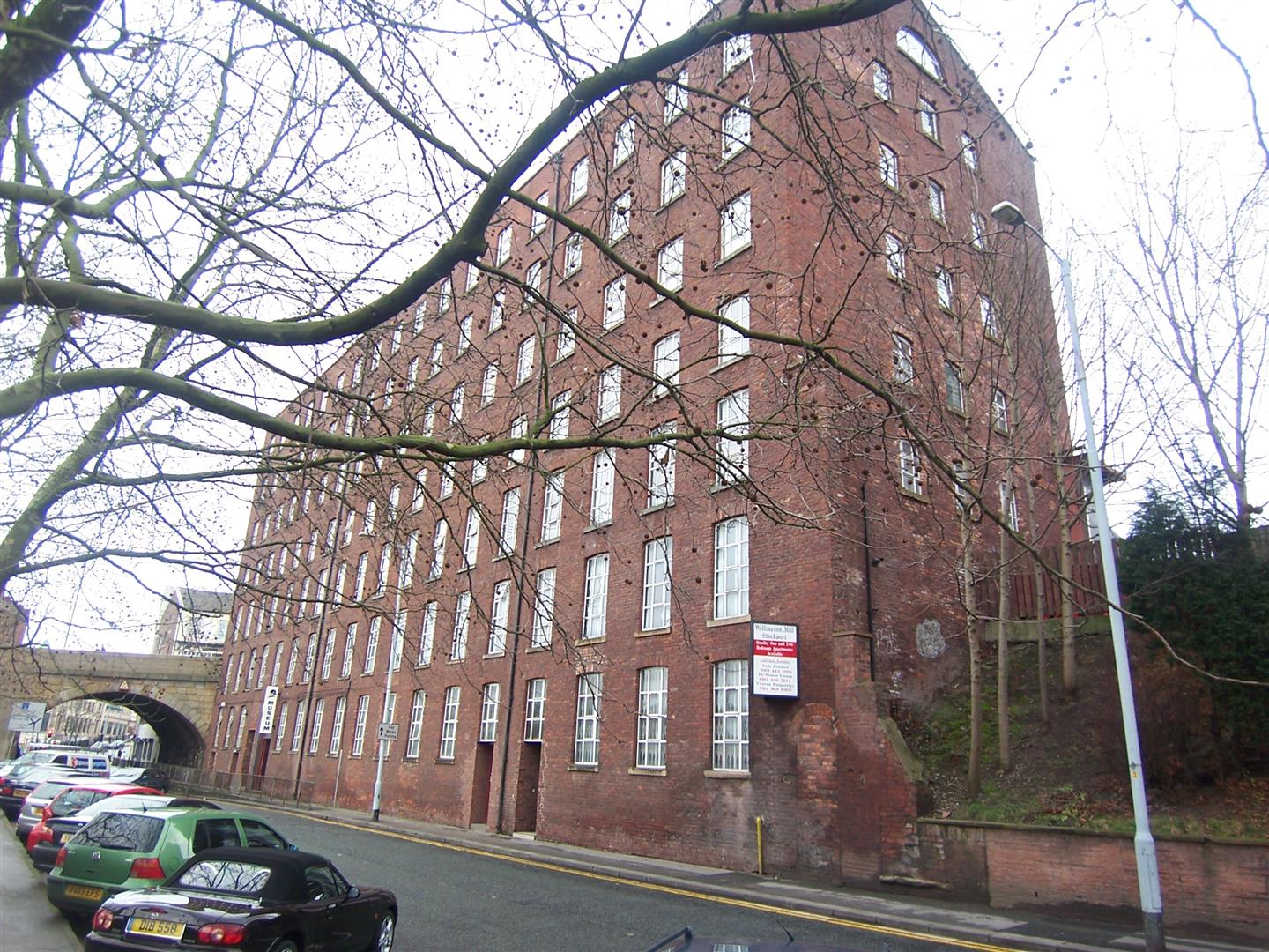 Flat Wellington Road South in Stockport