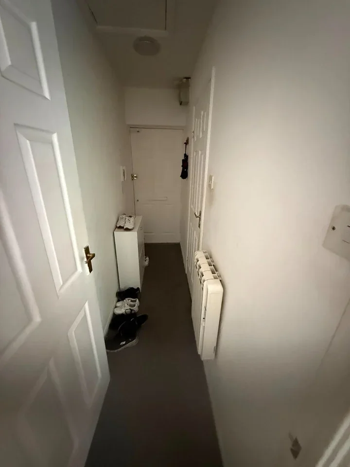 Flat Raven Close in Greater London