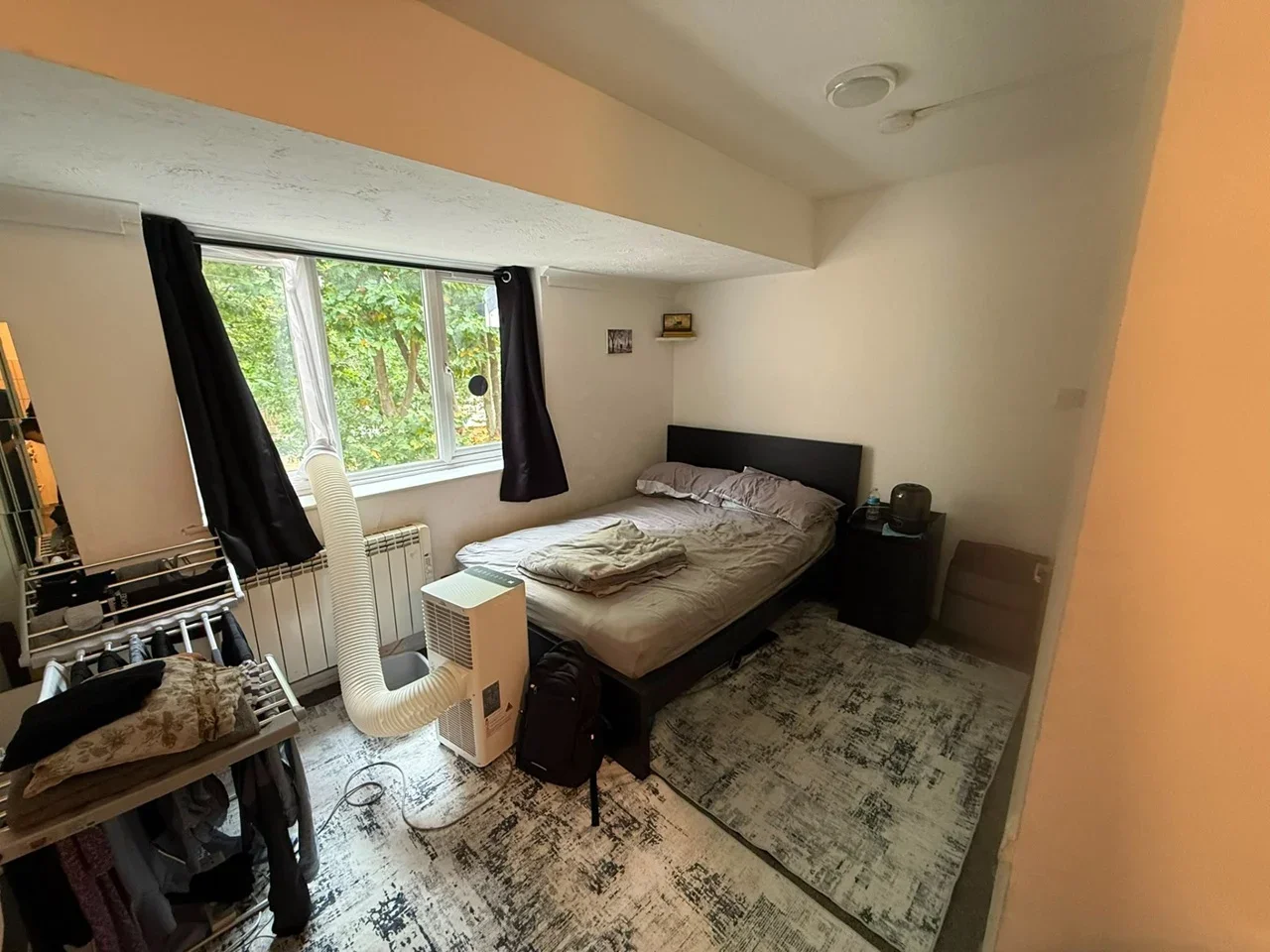 Flat Raven Close in Greater London