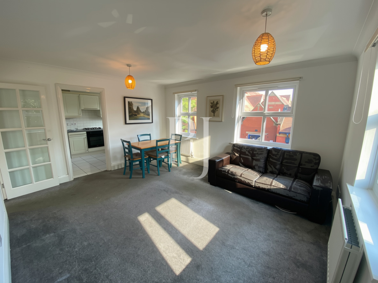 Flat Elm Grove in Manchester