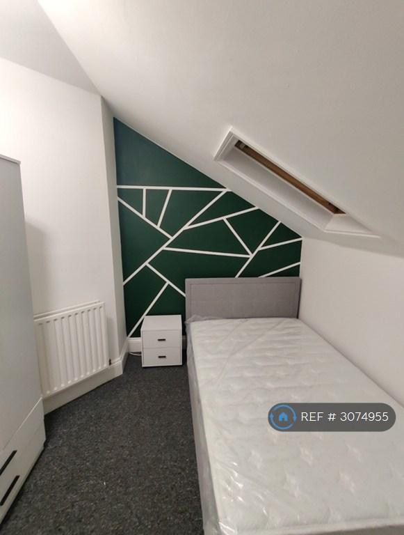 Room Tonbridge Road in Maidstone