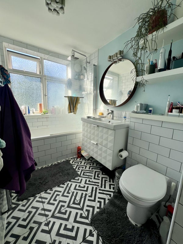 Room Roman Road in Greater London