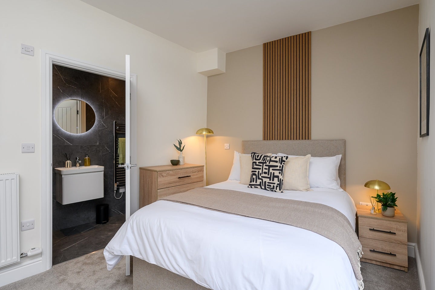Room Lewes Road in Darlington