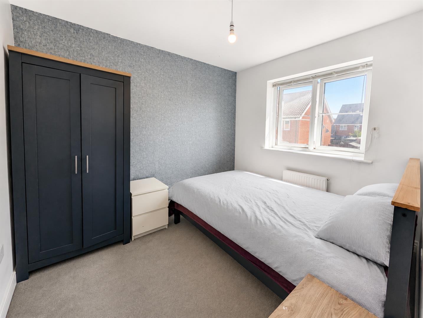 Room Pippin Way in Alresford