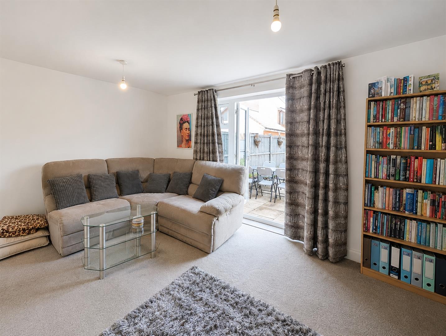 Room Pippin Way in Alresford