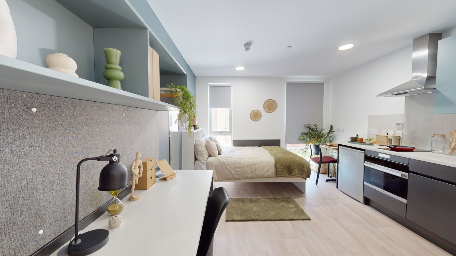 Room Hawkins Road in Colchester