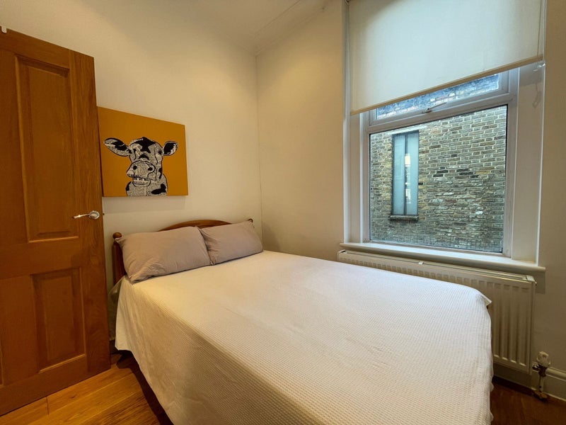 Flat Camden High Street in Greater London
