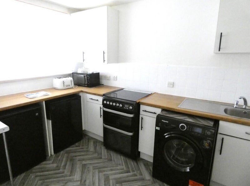 Room Vernon Road in Greater London