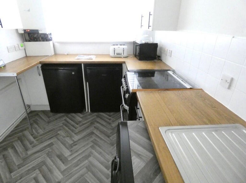 Room Vernon Road in Greater London