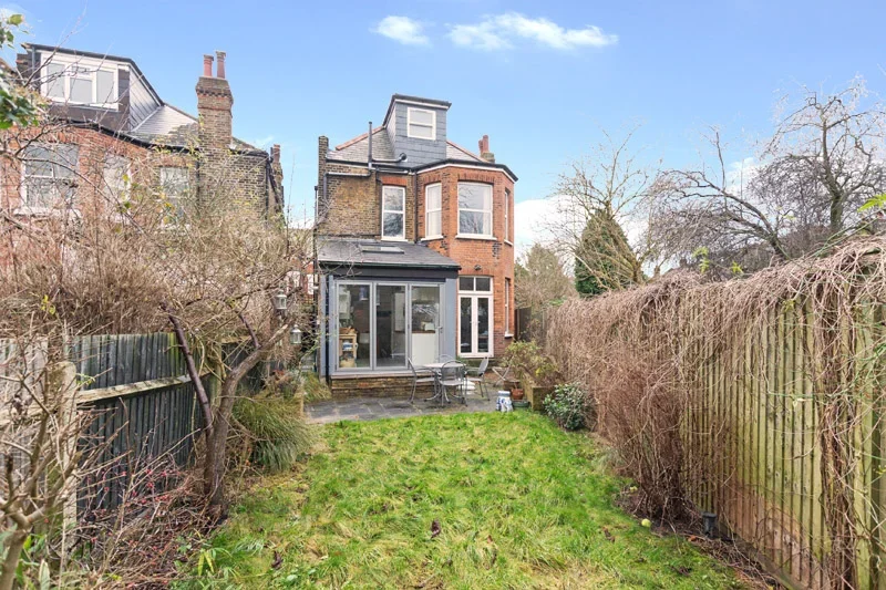 House Hoveden Road in Greater London