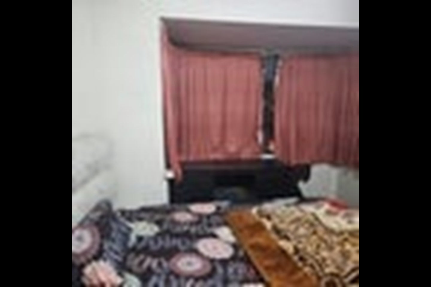 Room Hounslow Road in Greater London