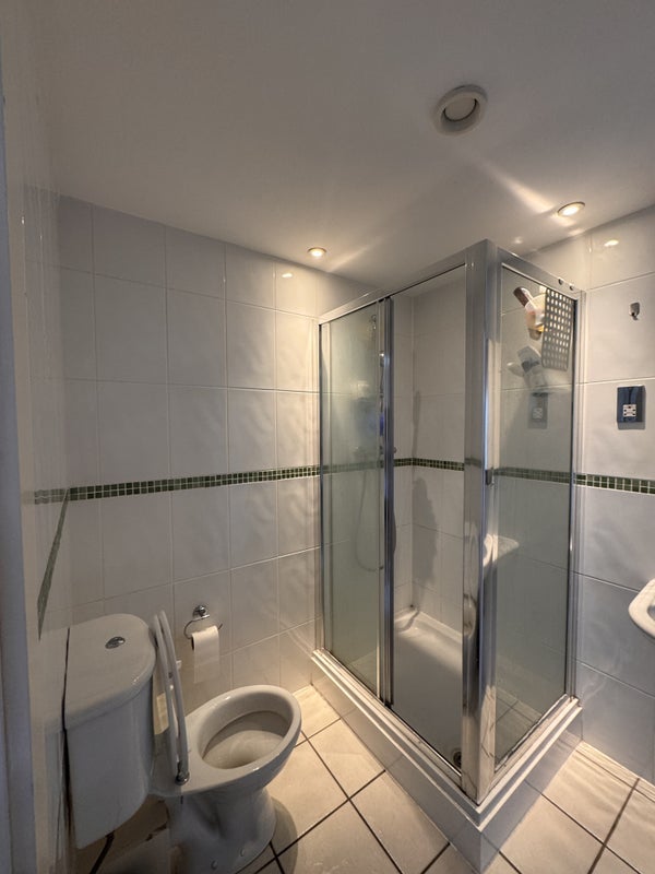 Room Mast Quay in Greater London