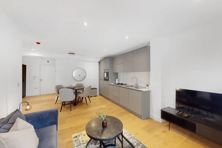 Flat Kingsland High Street in Greater London