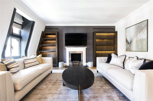 Flat Duke Street in City of Westminster