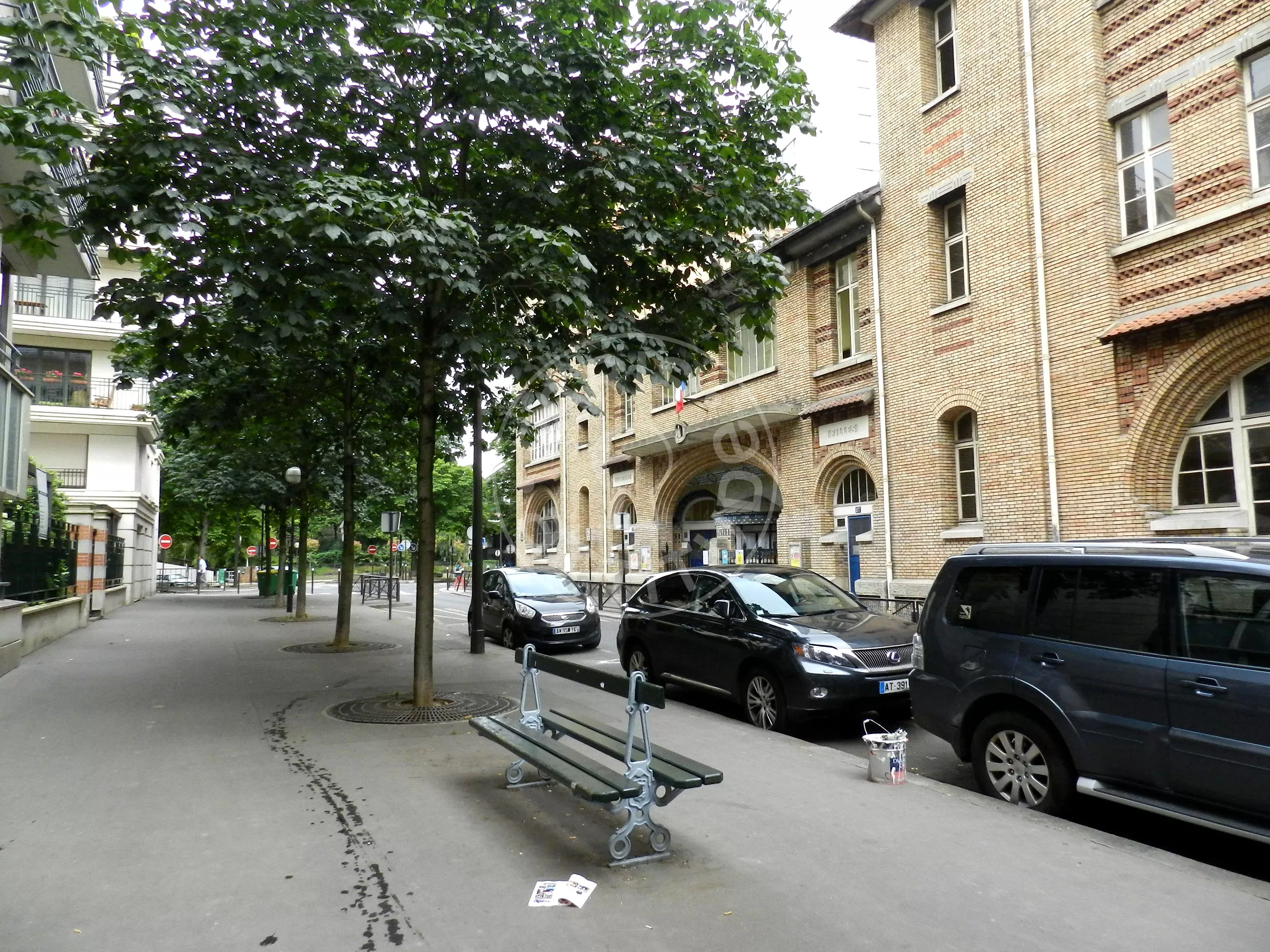 Flat Rue Rouelle in Paris