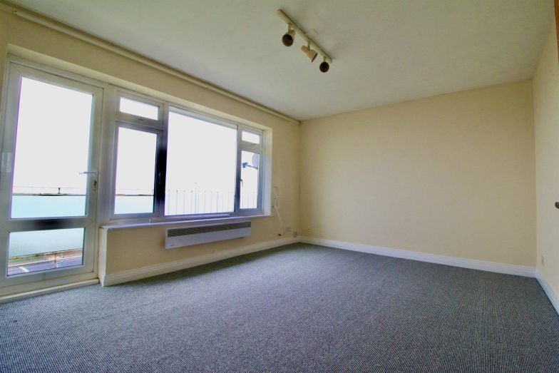 Flat Gorham Way in Peacehaven