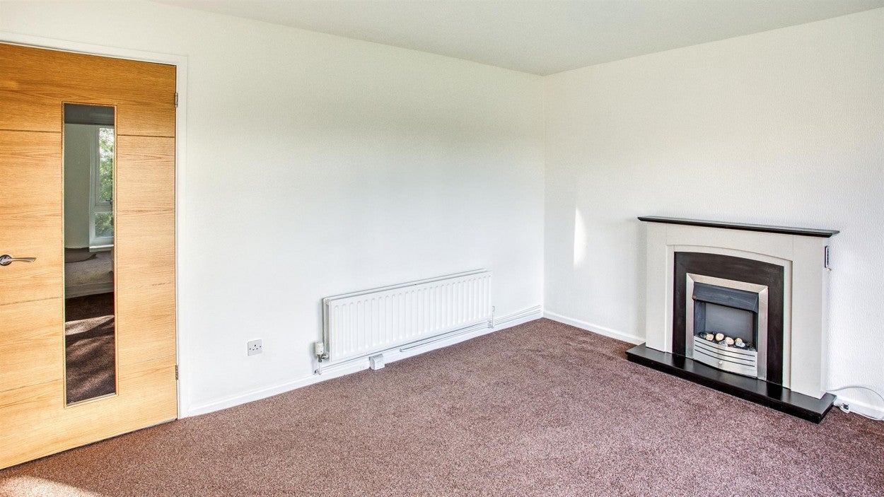 Flat Shelmory Close in Derby