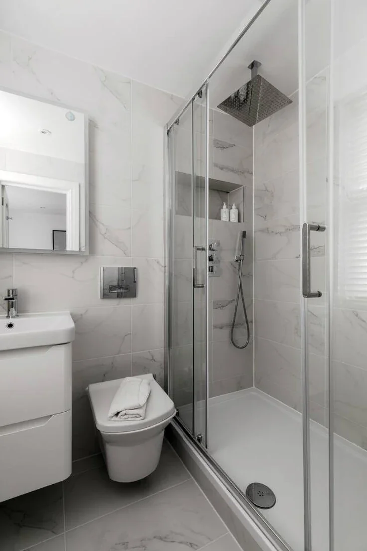 Flat Nassau Street in City of Westminster