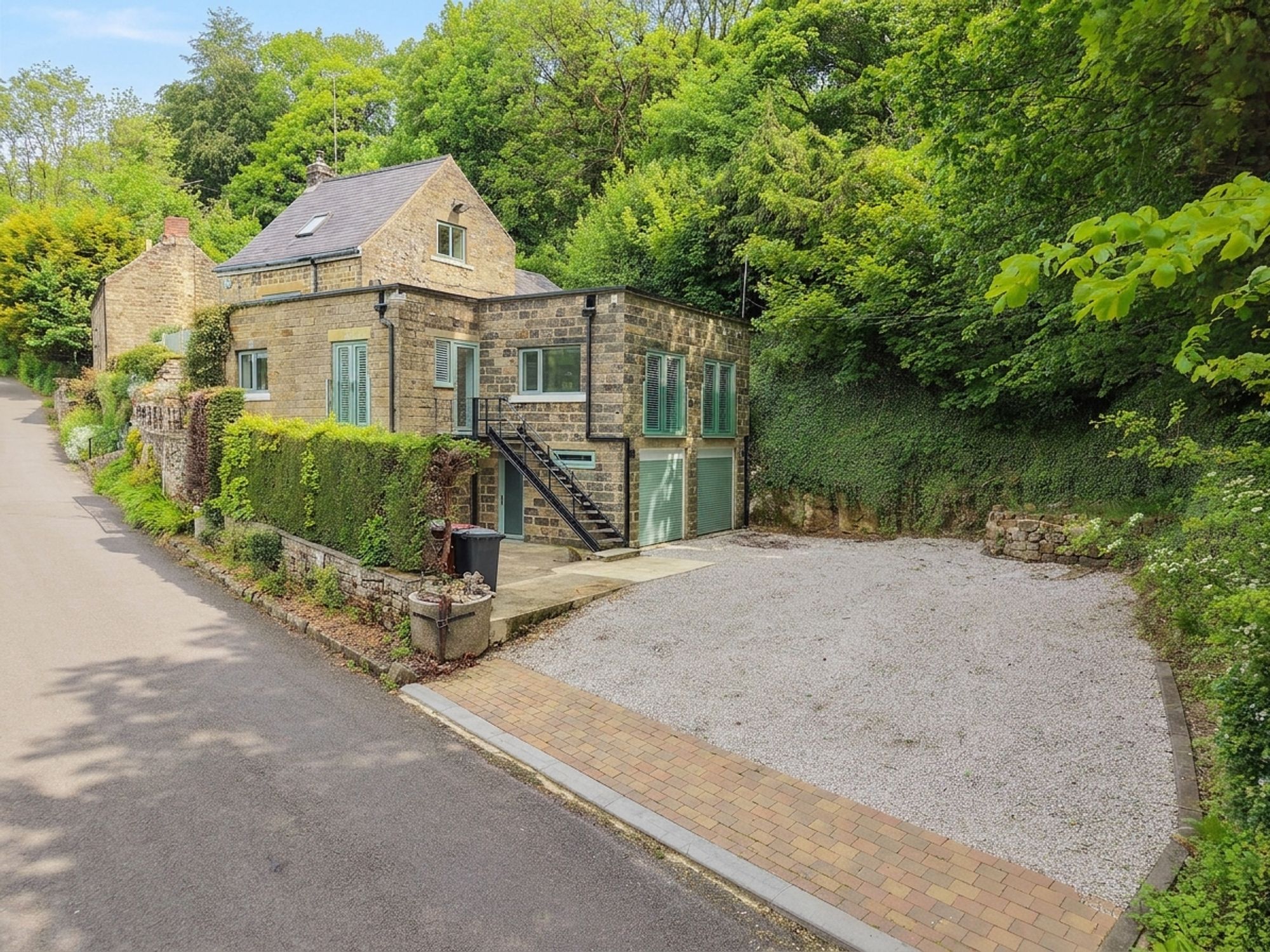 House Hockley Lane in North East Derbyshire