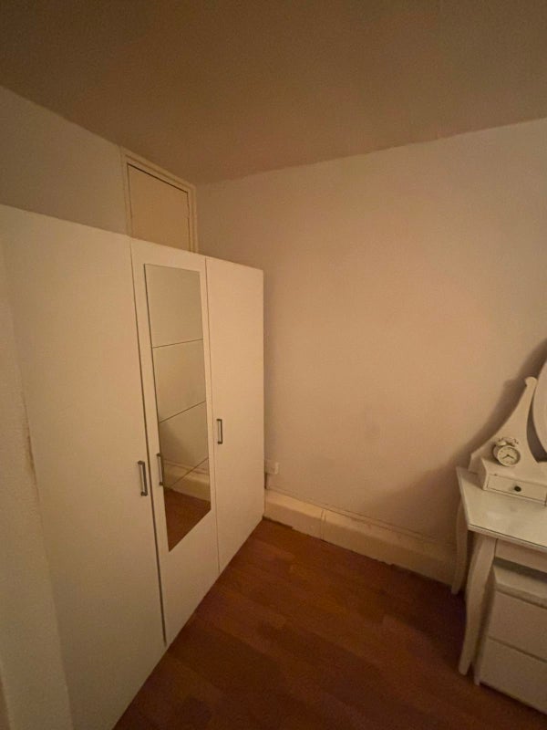 Room Woking Close in Greater London