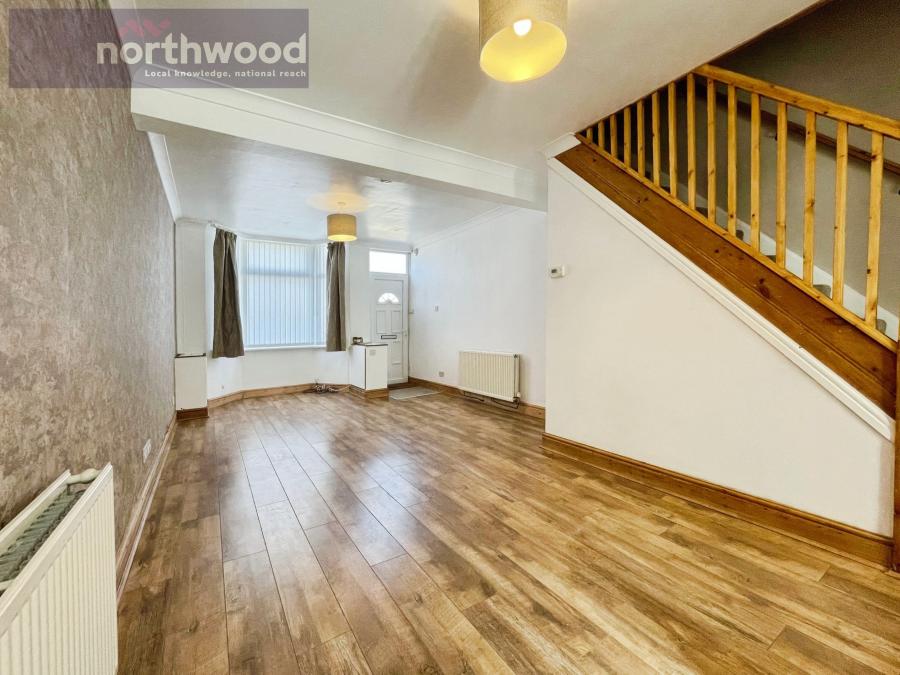 Flat Maybank Road in Birkenhead