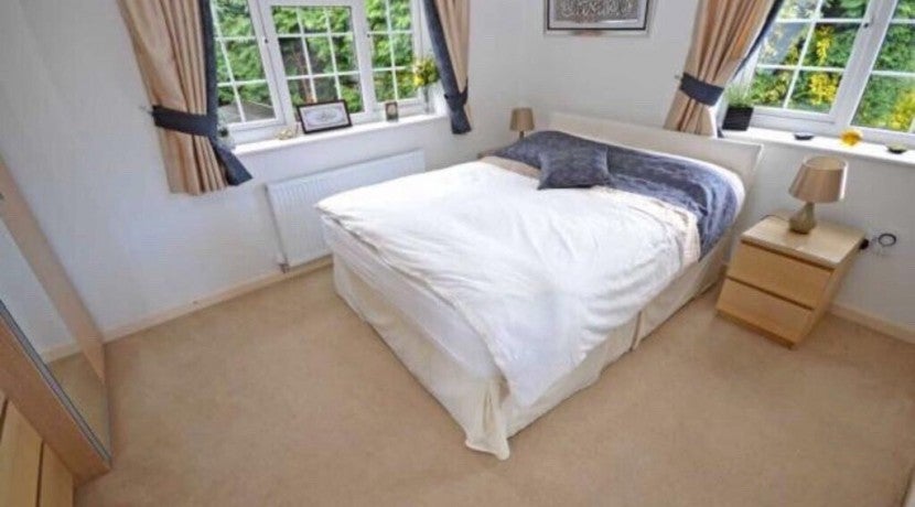 House Milverton Drive in Cheadle Hulme
