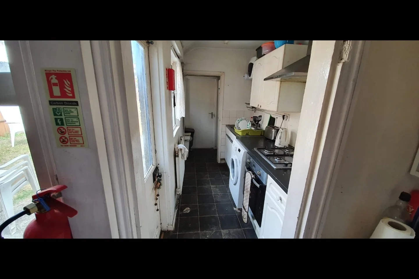 Room Hinton Road in Greater London
