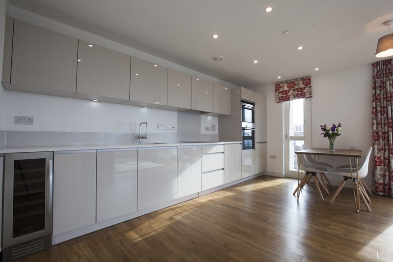 Flat Jefferson Plaza in Greater London