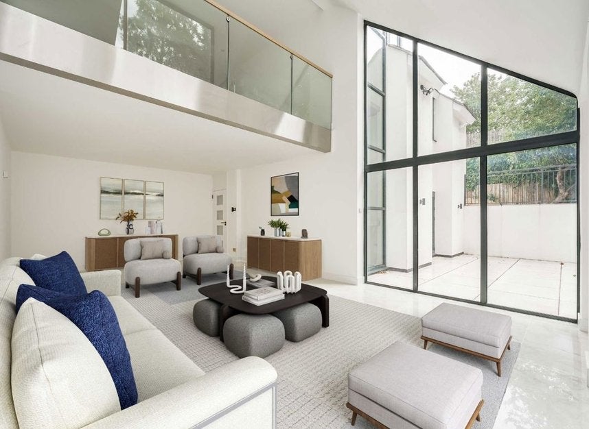 House White Orchards in Greater London