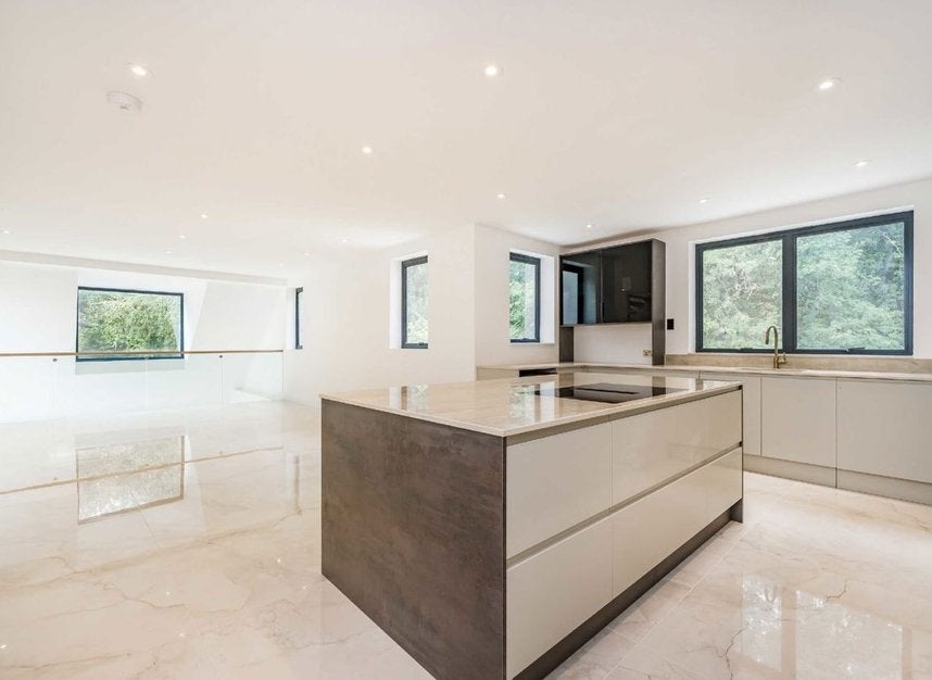 House White Orchards in Greater London