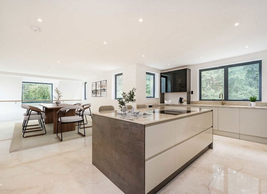 House White Orchards in Greater London