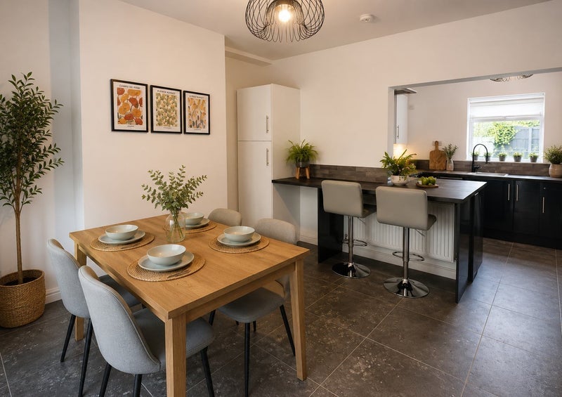 Room Claremont Street in Rotherham