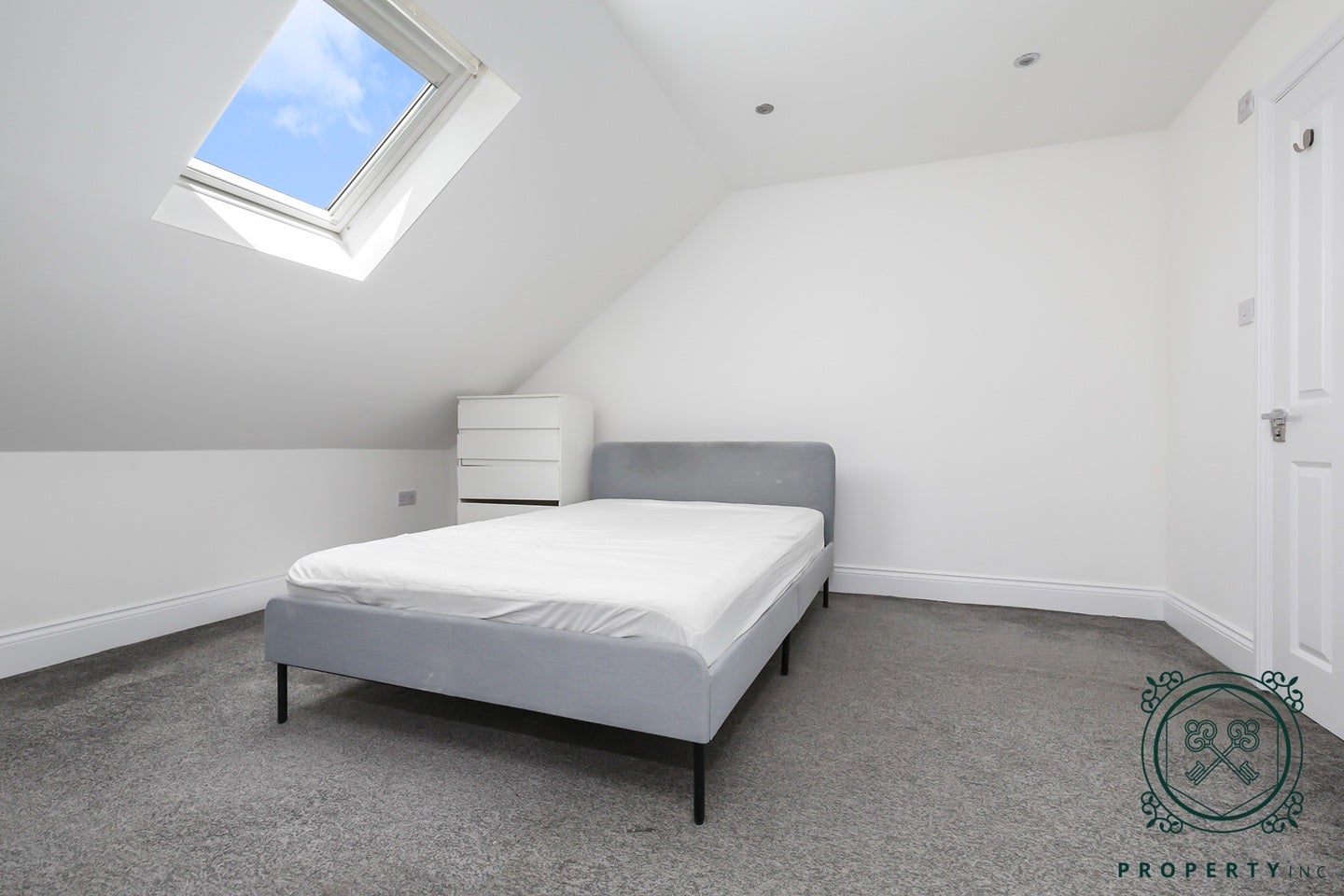 Room White Hart Lane in Greater London