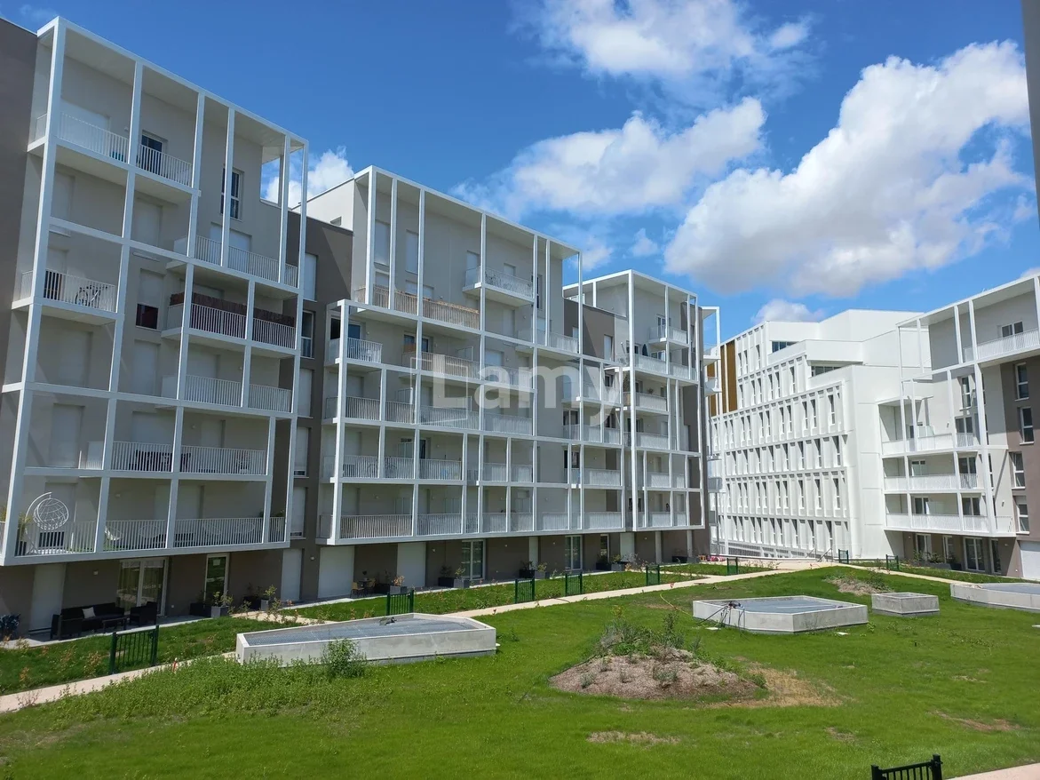 Appartement Rue de la Petite Vitesse à Reims