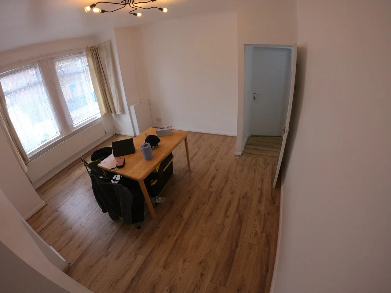 Flat West Hendon Broadway in Greater London