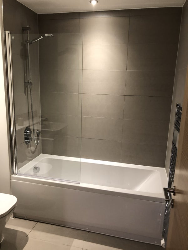 Room Shrubhill Walk in City of Edinburgh