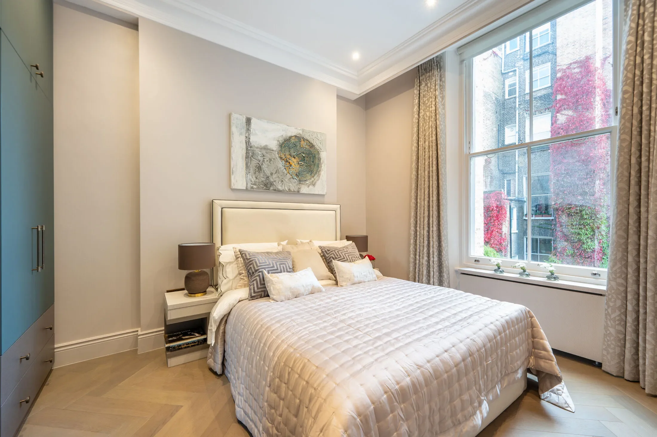 Flat Colville Houses in Greater London