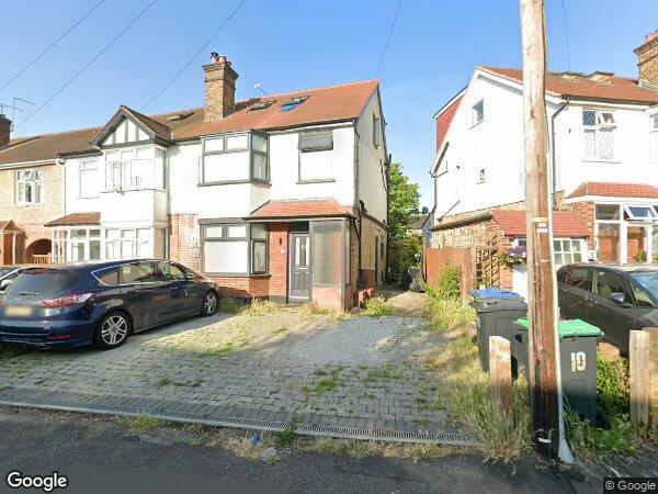 Room Myrtle Grove in Greater London