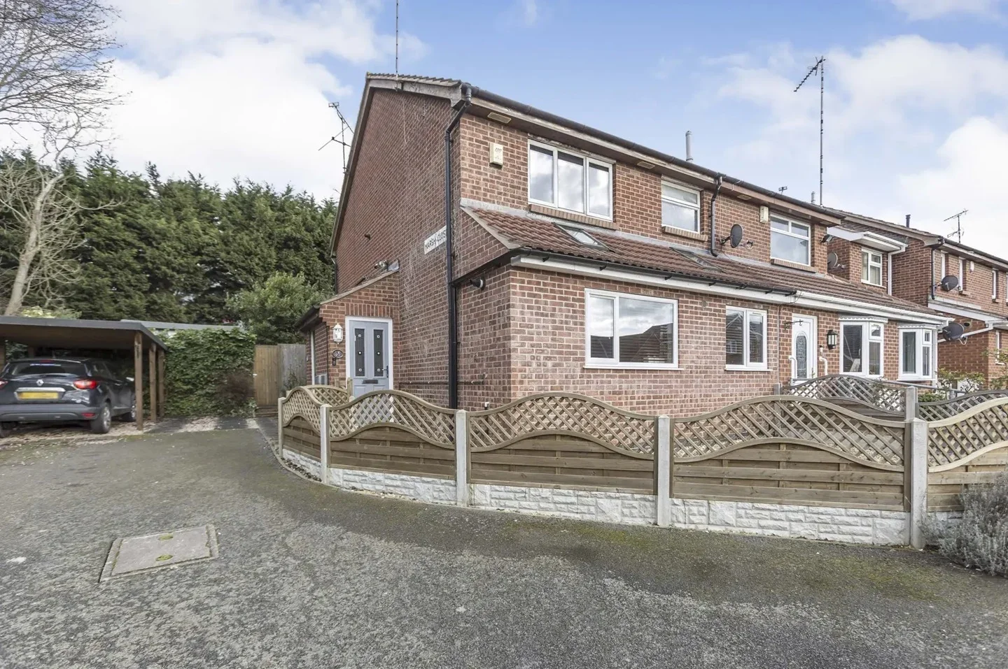 House Marsh Close in Leicester