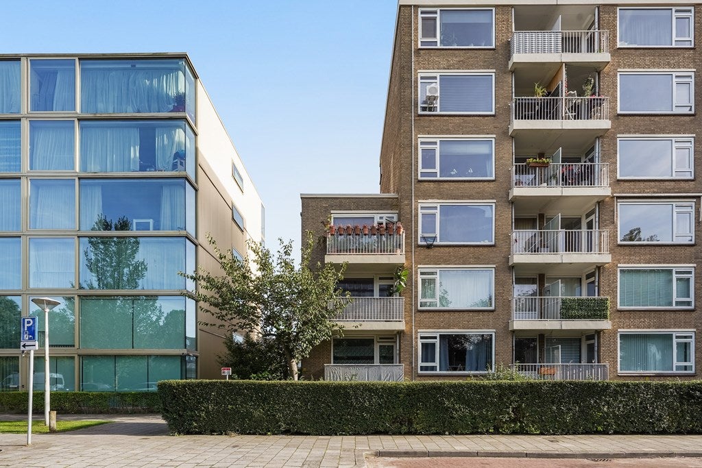 Appartement Erasmusplein 159 in Den Haag