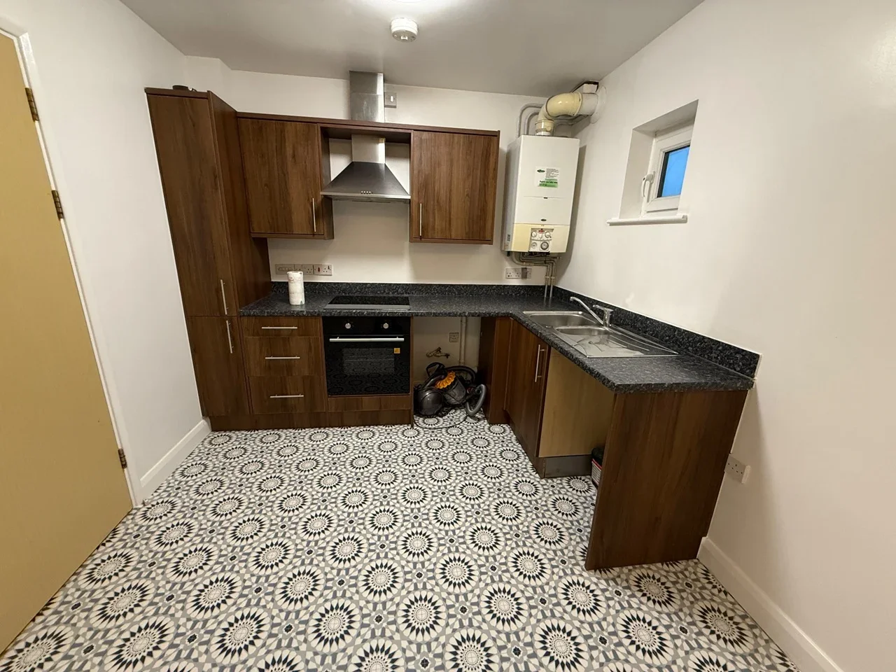 Flat Wellington Road in Salford