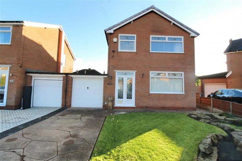 House Chinley Close in Cheadle