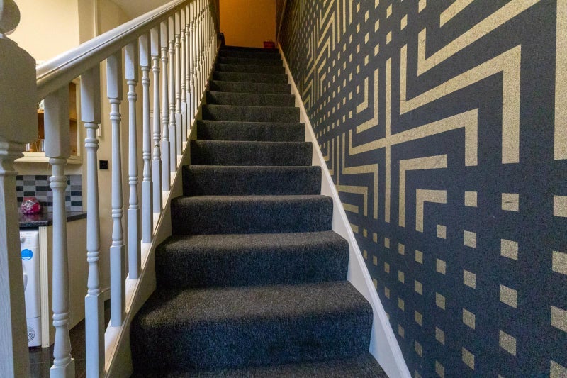 Room Riggindale Road in Greater London