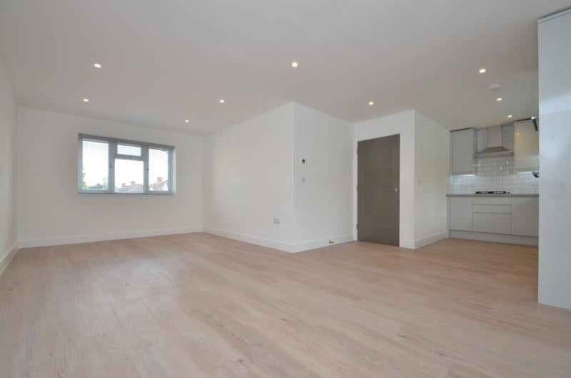 Flat The Point in Greater London
