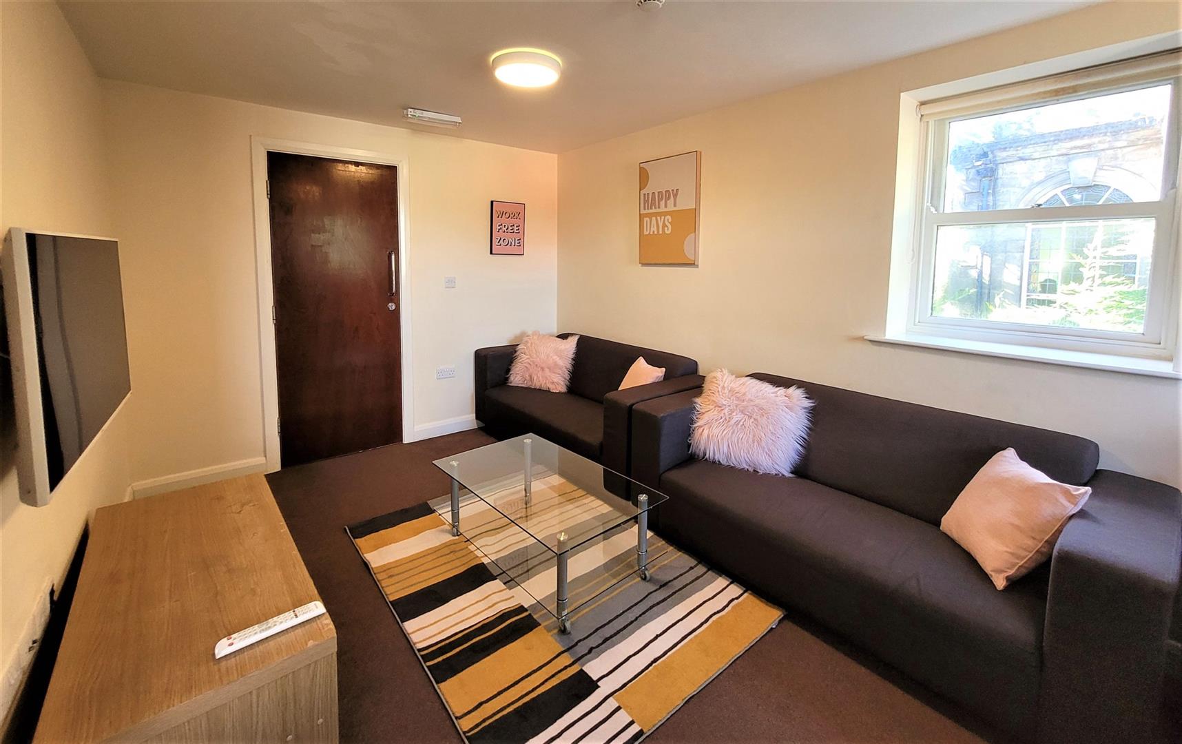Room North Road in Lancaster