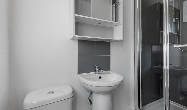 Flat Lancing Road in Sheffield