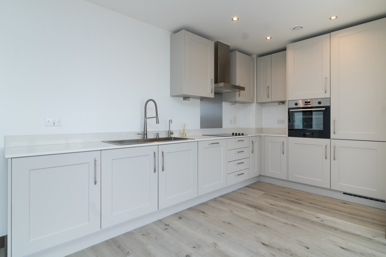 Flat Springfield Avenue in Maidstone
