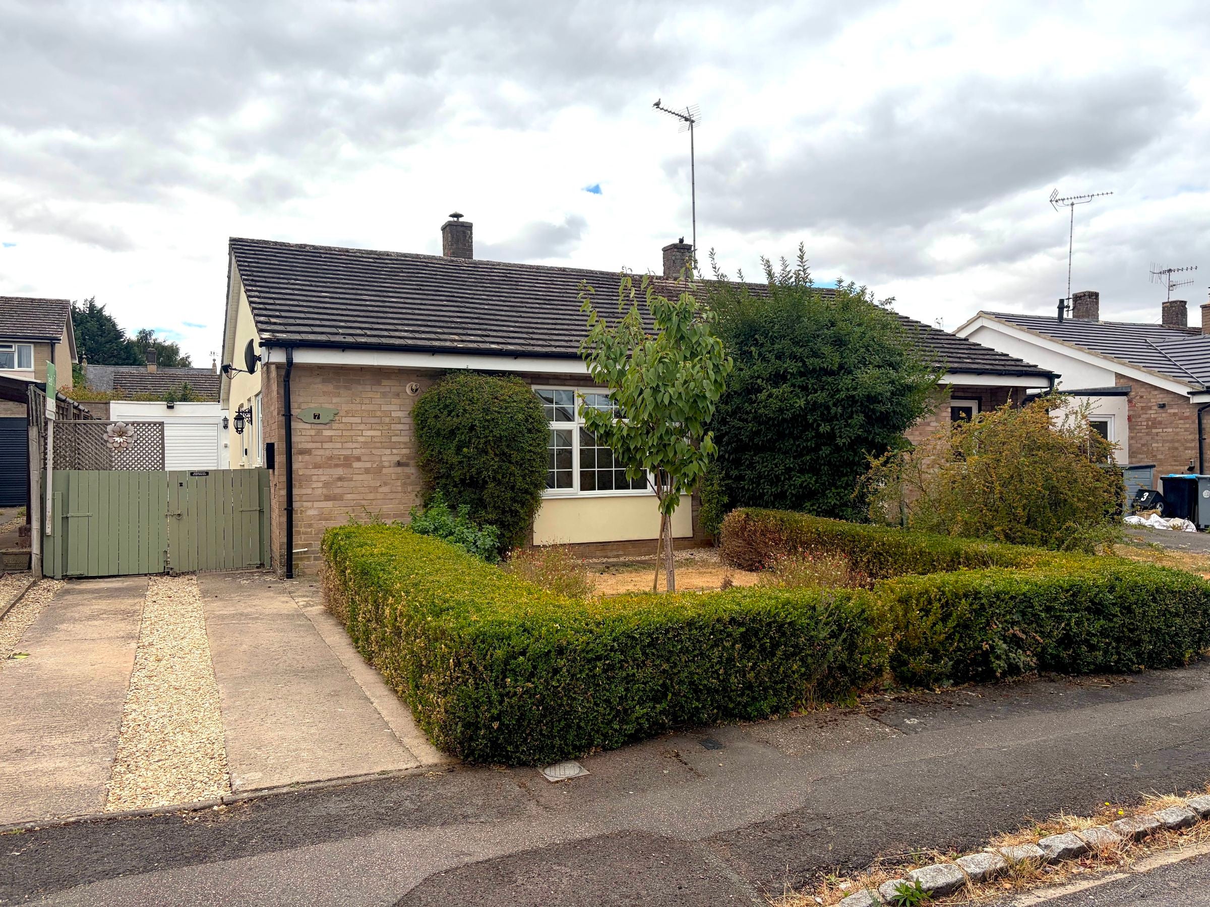 House Wychwood Close in West Oxfordshire