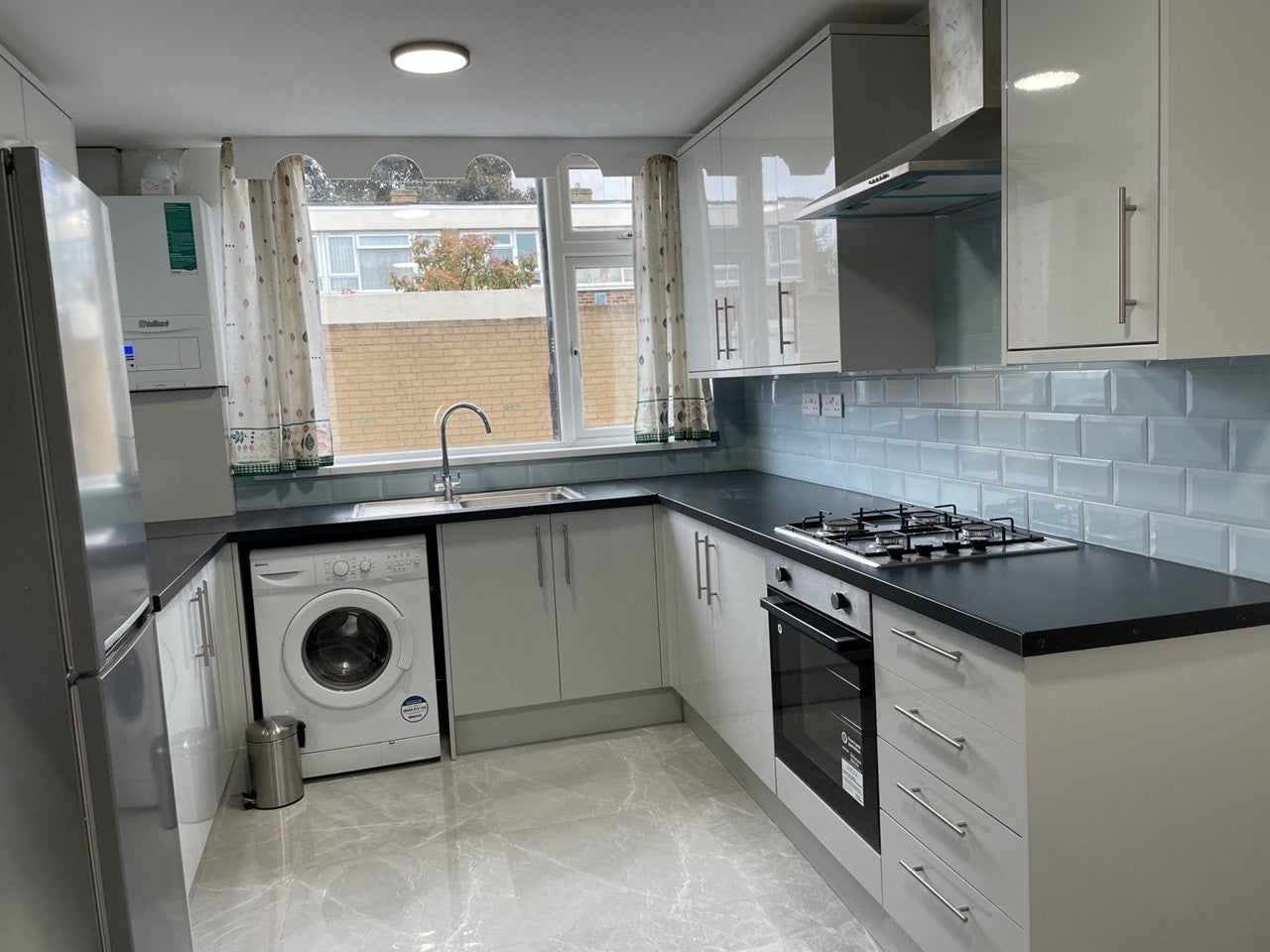 House Cassland Road in Greater London